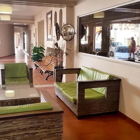 Charming In 40 M² With Shared Pool