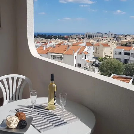 Charming In 40 M² With Shared Pool Albufeira