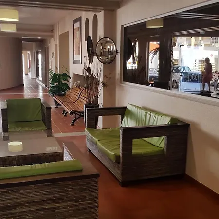 Apartamento Charming In 40 M² With Shared Pool