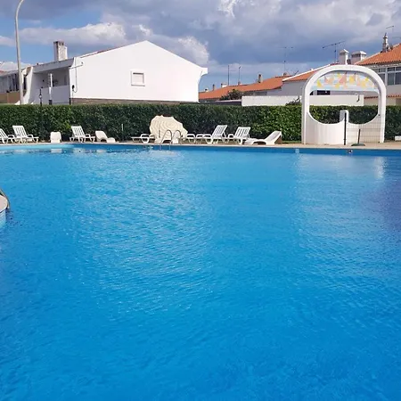 Charming In 40 M² With Shared Pool Apartamento *